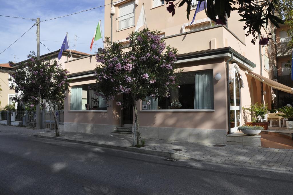 Florentia Hotel Lido di Camaiore Exteriér fotografie
